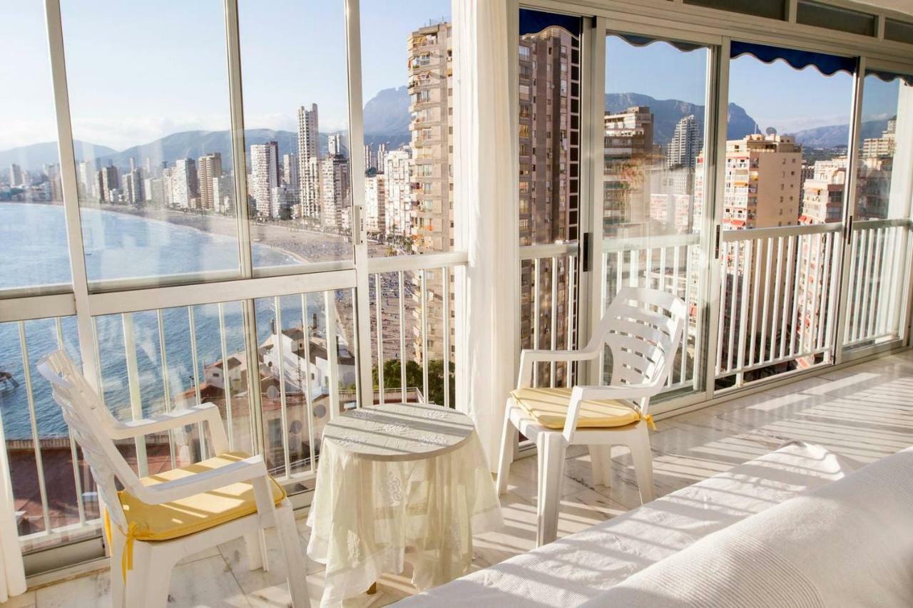 Apartamentos Halcon Бенидорм Екстериор снимка