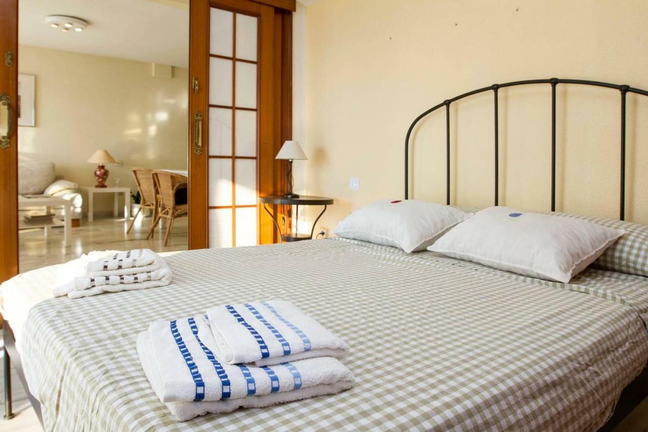 Apartamentos Halcon Бенидорм Екстериор снимка
